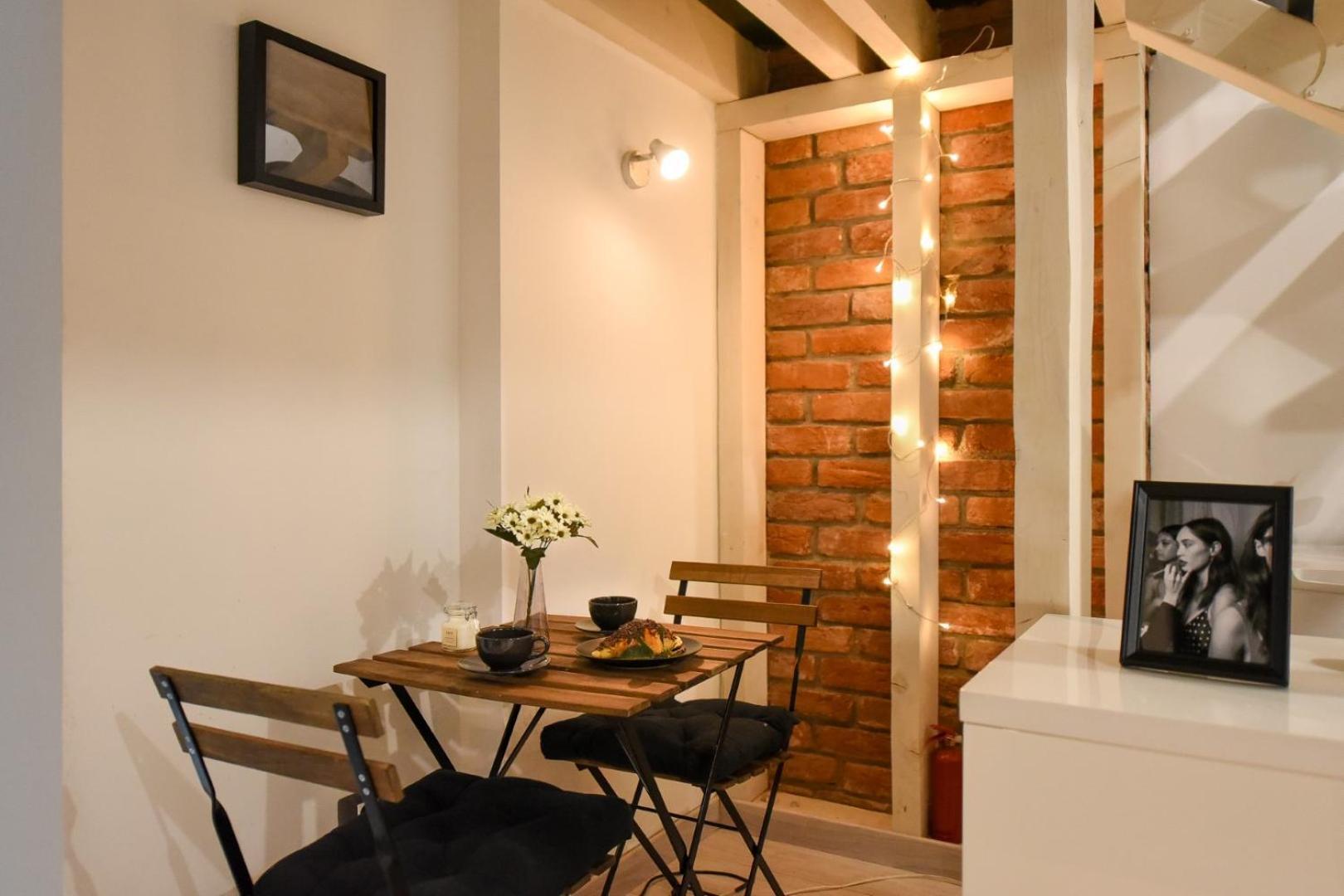 Central Comfort - Duplex-Style Studios On Regina Elisabeta Бухарест Номер фото